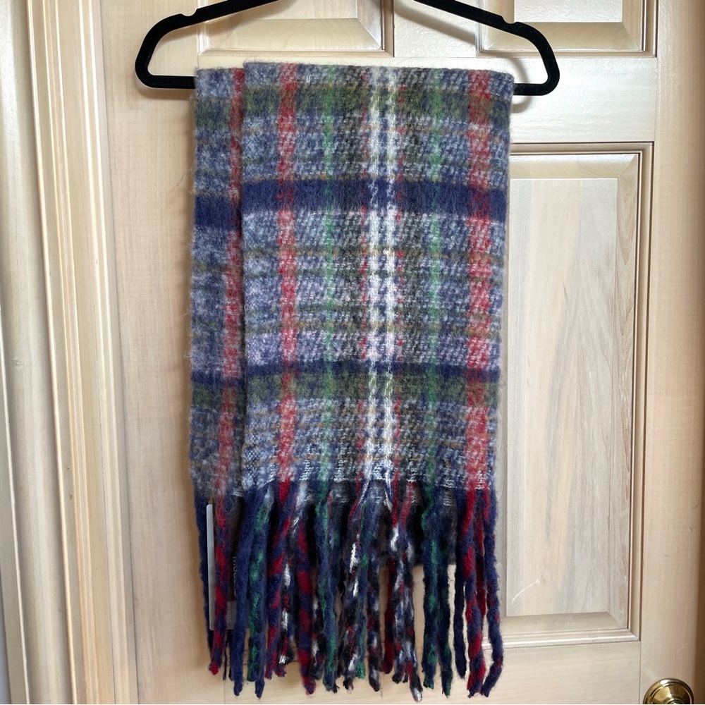NWT Never Worn Modena Blanket Scarf Sweater Jacket Shaw Top
